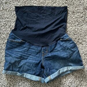 XS Maternity Shorts with Belly Band